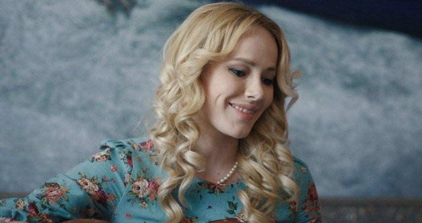 Новогодний ремонт (Россия) 2019 смотреть онлайн бесплатно