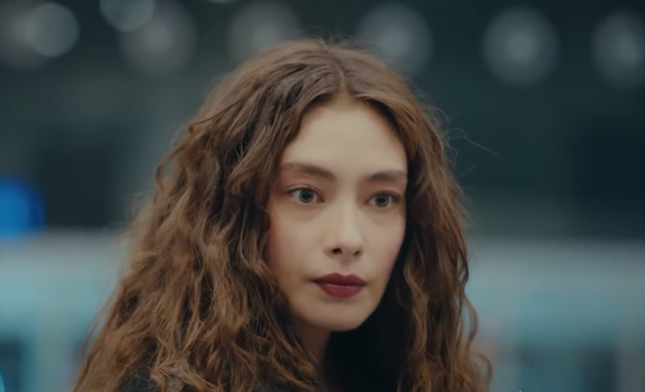 Смотреть сераил Дочь посла (Sefirin Kizi) (2024) 1 сезон 8 серия HD 1080, 4K