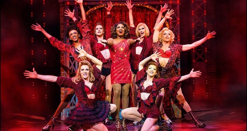 Кинки Бутс (Великобритания) 2020 смотреть полностью без перерыва