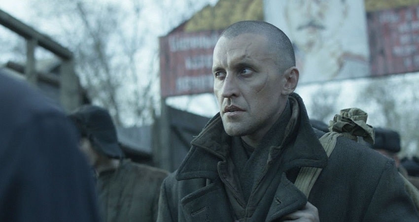 Червоный. Без линии фронта (Червоний. Без лiнii фронту) 2020 смотреть бесплатно онлайн без рекламы