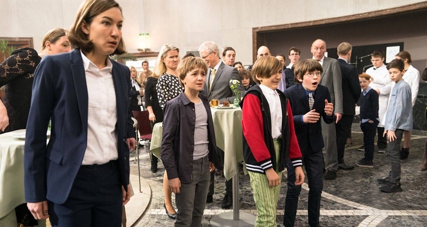 Волшебное зеркало или двойные неприятности / Идеальные друзья (Германия) 2020 смотреть онлайн без рекламы и регистрации