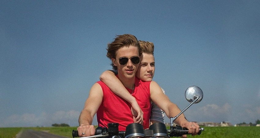 Фильм Лето 85 (Франция) 2020 онлайн в качестве 1080p