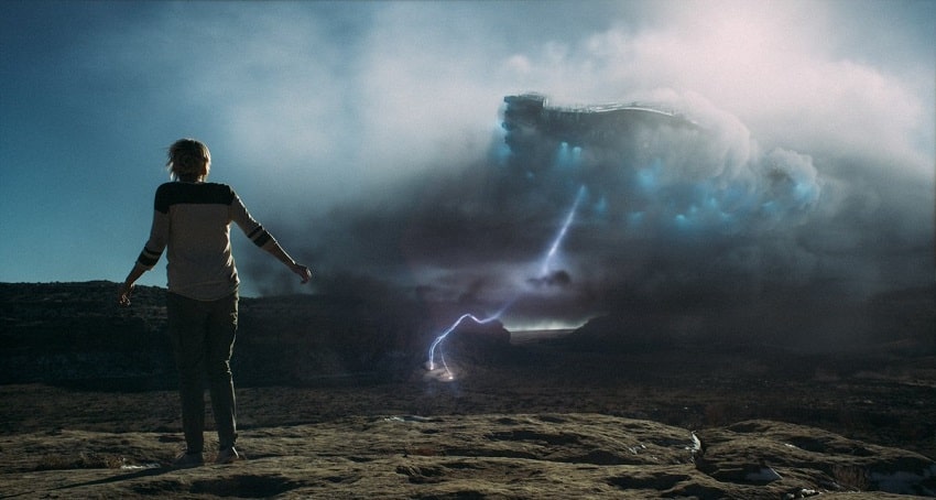 Над небесами / Встреча (США) 2021 смотреть в 4K качестве онлайн