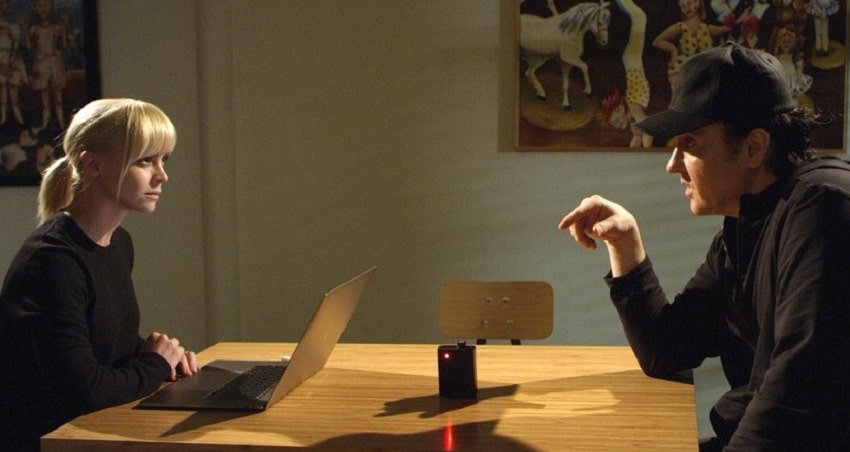 Фильм Искаженный / Контроль (2021) в 4K UHD и HD смотреть онлайн бесплатно