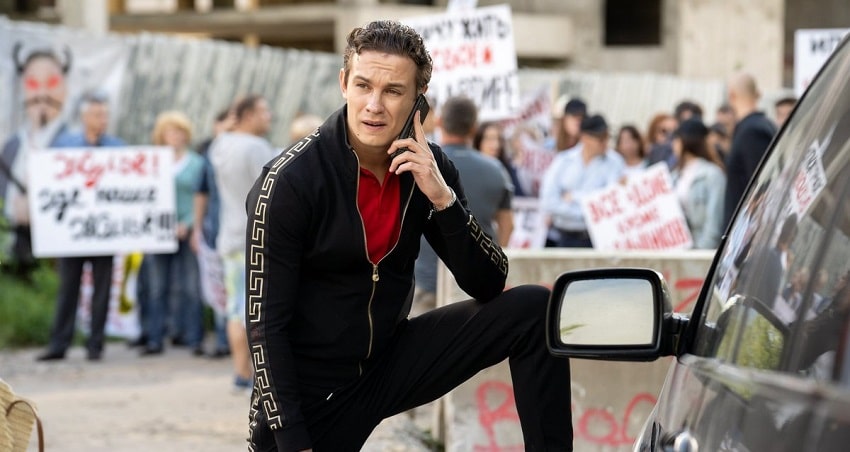 Cмотреть Фильм Отчаянные дольщики (Россия) 2022 онлайн бесплатно