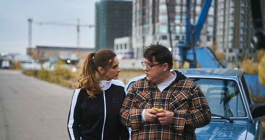 Смотреть Фильм Ботан и супербаба (Россия) в отличном качестве