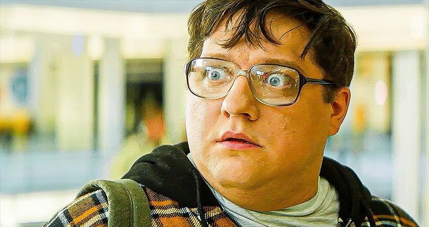 Фильм Ботан и супербаба (2022) смотреть онлайн бесплатно в хорошем HD качестве