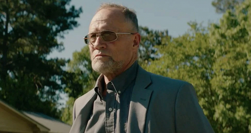 Белый слон (2022) (США) смотреть в хорошем качестве