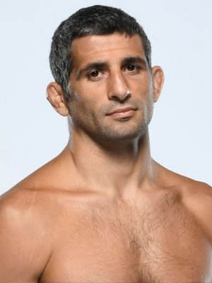 Бенил Дариуш - Матеуш Гамрот 2022 в 1080p Full HD смотреть онлайн