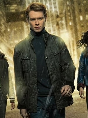 Рыцари Готэма 1-10,11,12 серия (2022, США) смотреть сериал онлайн