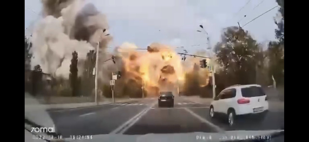 Прямая трансляция 2023 (-) смотреть онлайн без рекламы