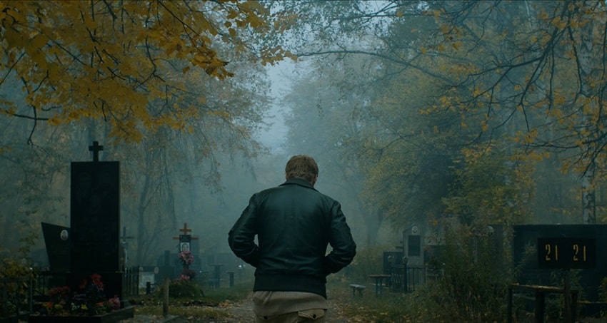 Я работаю на кладбище (2023) бесплатно