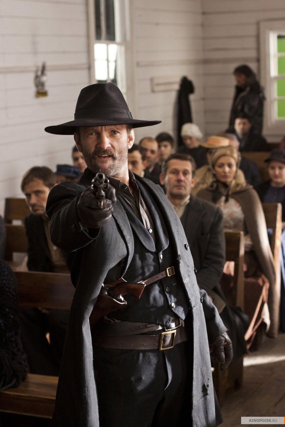 Cмотреть сериал Хэтфилды и МакКои (Hatfields & McCoys) 1 сезон 3 серия онлайн бесплатно