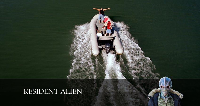 Сериал Засланец из космоса (2024) 3 сезон 5 серия в хорошем качестве 1080 Full HD