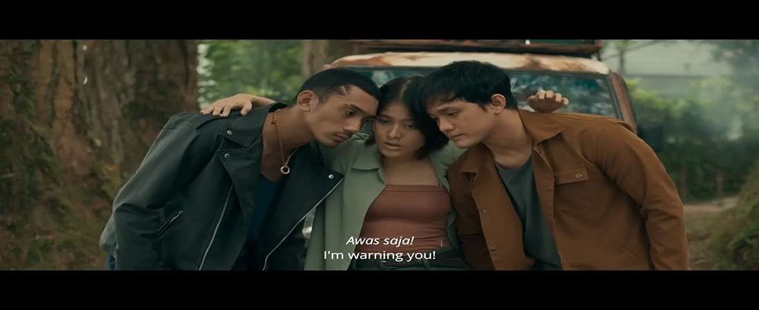 Клаустрофобы: Хижина в лесу (Индонезия) 2023 смотреть онлайн на телефоне бесплатно