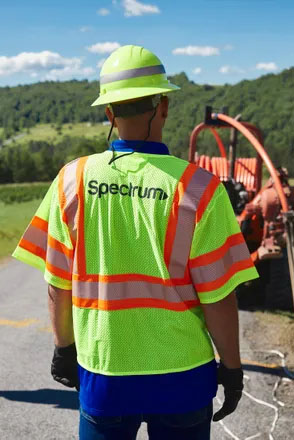 Spectrum закрывает службу поддержки клиентов в Колумбусе, уволив 175 сотрудников (2024) смотреть фильм онлайн