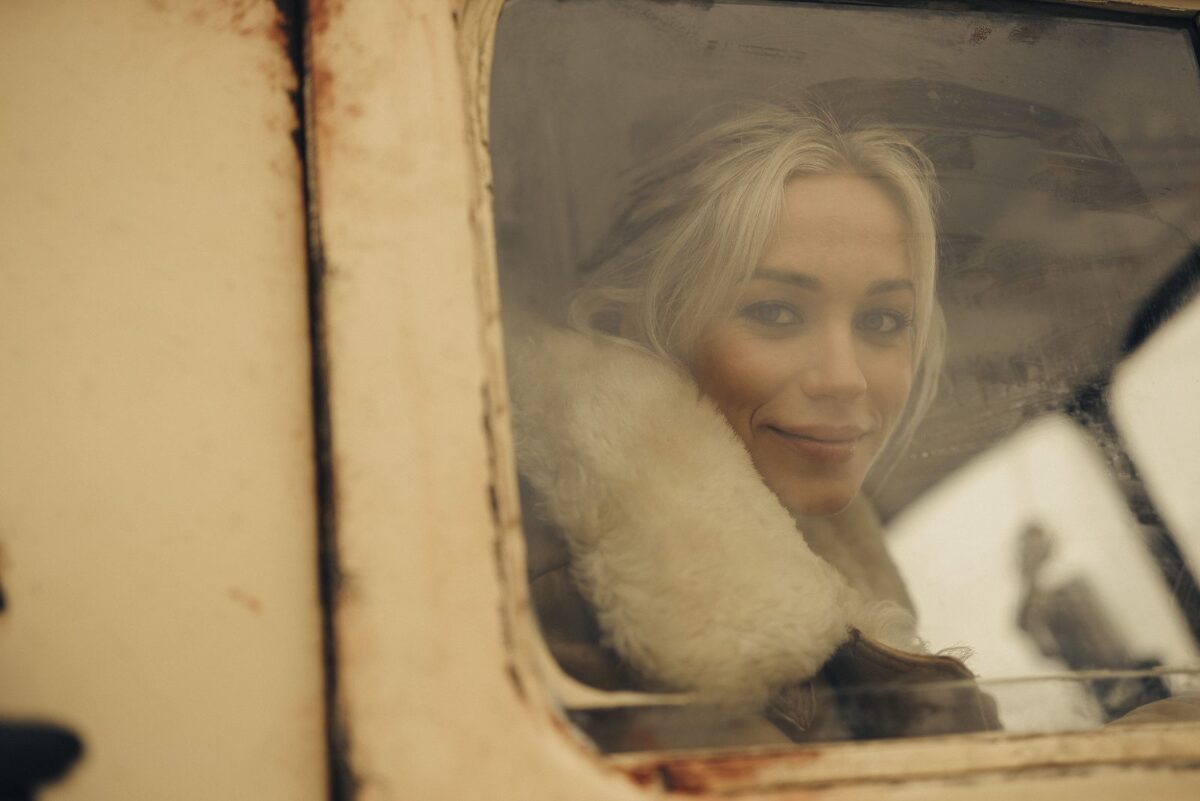 Фильм Уралочка (2024) смотреть онлайн бесплатно в хорошем HD качестве