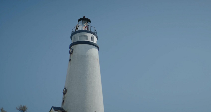 Фильм Я начинаю видеть свет (2024) (2024) смотреть бесплатно в хорошем качестве