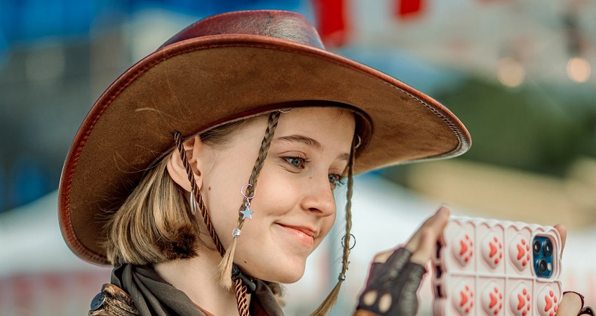 Смотреть Фильм Одна дома. Великолепная пятерка (2024) (Россия) 2024 в хорошем качестве онлайн