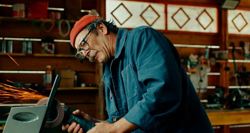 Фильм Ждун (2025) смотреть онлайн бесплатно в хорошем HD 1080 качестве