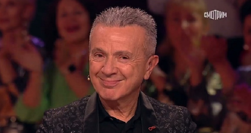 Видео Привет, Андрей! Легендарные ретро хиты 28.12.2024 2 фильм смотреть