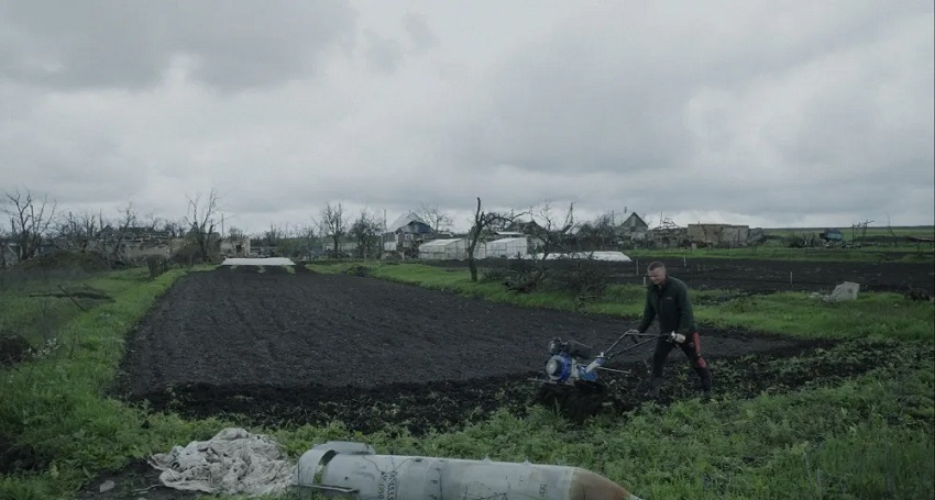 Фильм Мiлiтантропос (2025) в 4K UHD и HD смотреть онлайн бесплатно