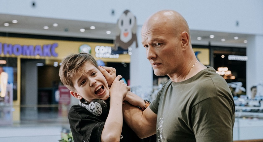 Фильм Лысый нянь (2025) (2025) смотреть онлайн бесплатно без рекламы