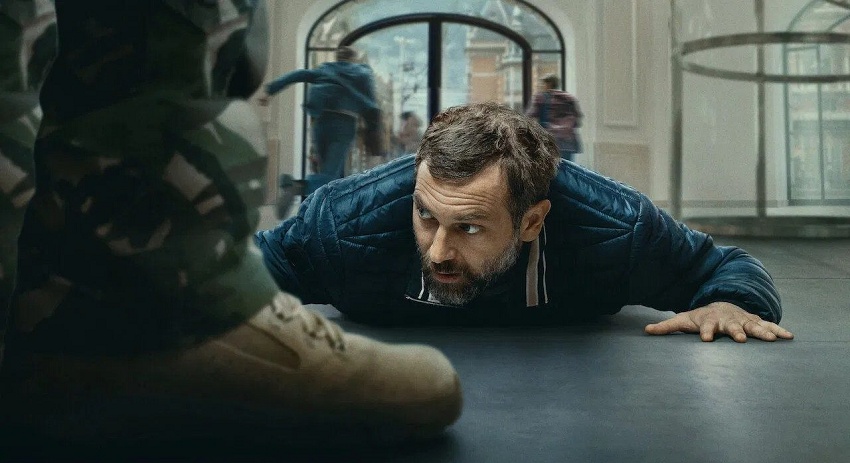 Смотреть Фильм Заложник в магазине Apple (2025) (Нидерланды) в отличном качестве