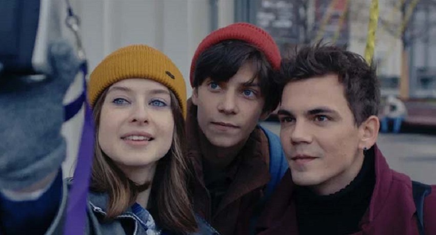 Cмотреть Фильм Сумма квадратов катетов (2024) (Россия) 2025 онлайн бесплатно