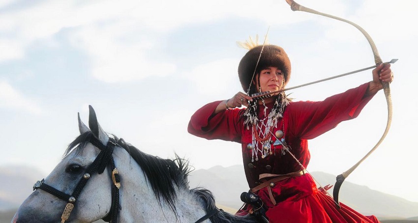 Смотреть Фильм Спасти бессмертного (2025) (Россия) в хорошем качестве HD