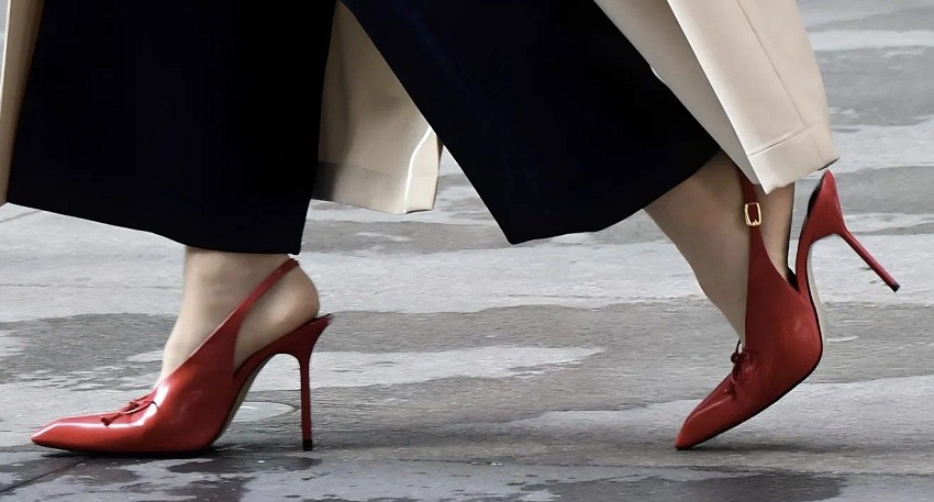 Смотреть Фильм Дьявол носит Prada 2 (2026) (США) в отличном качестве