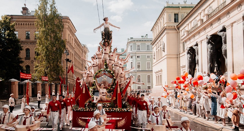 Смотреть Фильм Шум времени (2026) (Россия) в отличном качестве