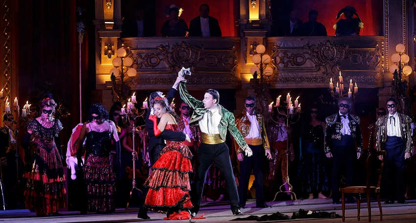 TheatreHD: Оперный фестиваль в Санкт-Маргаретен: Травиата (2008) бесплатно