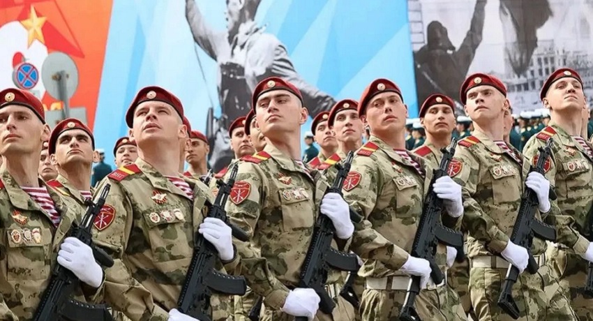Смотреть фильм Парад Победы без регистрации
