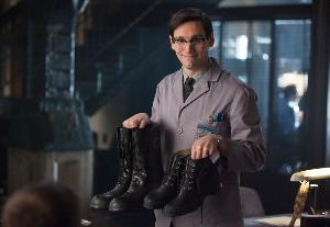 Смотреть сериал Готэм (Gotham) 1 сезон 13 серия в хорошем качестве HD