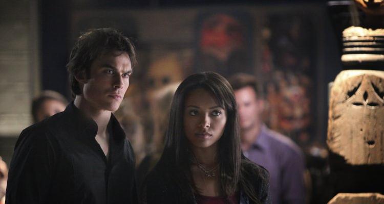 Сериал Дневники вампира (The Vampire Diaries) (4 сезон, 2009) смотреть онлайн бесплатно в хорошем HD качестве