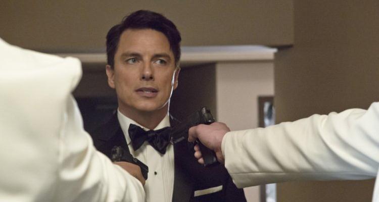 Стрела (Arrow) 1 сезон 16 серия все серии подряд онлайн бесплатно