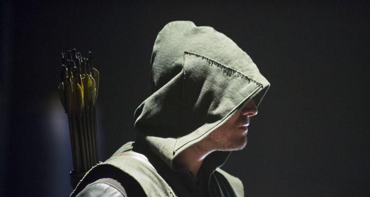 Смотреть сериал Стрела (Arrow) (2 сезон, 1-22,23,24 серия) на планшете