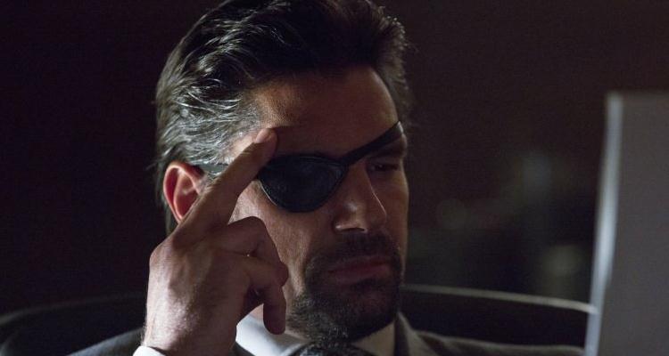 Сериал Стрела (Arrow) (2012) 2 сезон 10 серия смотреть бесплатно в хорошем качестве