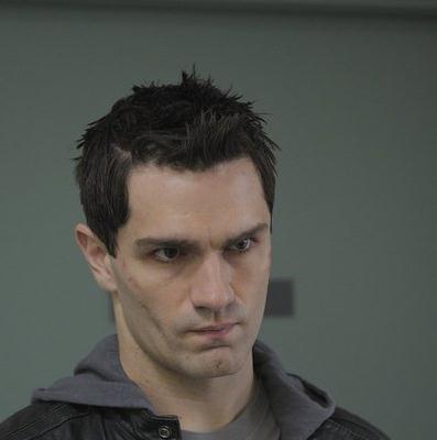 Быть человеком (Being Human) 2 сезон 10 серия полная версия смотреть бесплатно