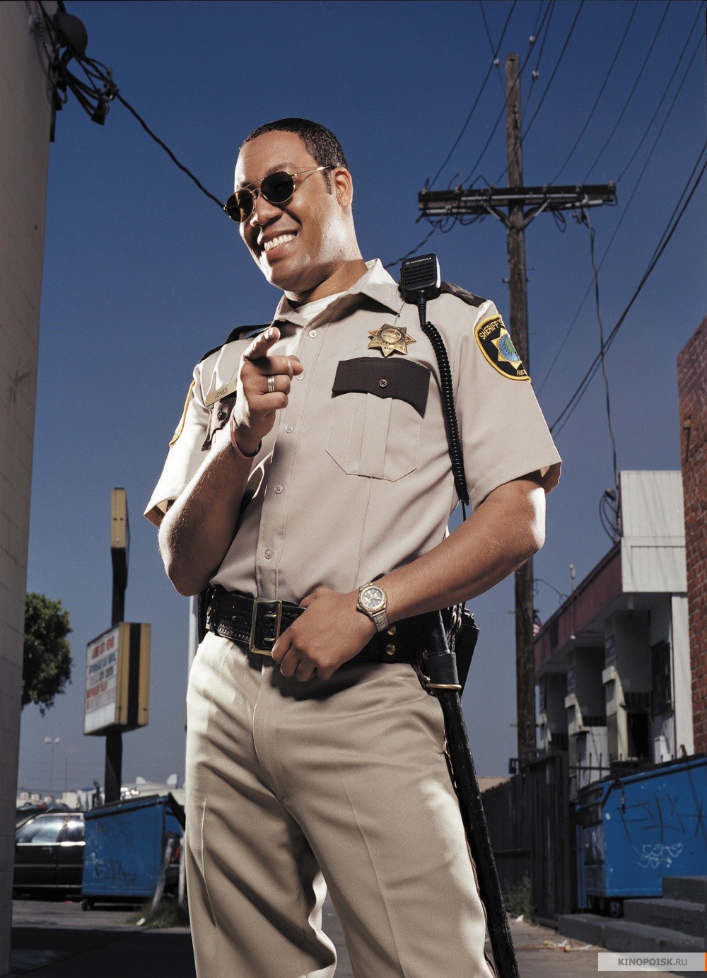 Сериал Рино 911 (Reno 911!) (2003) 6 сезон 14 серия смотреть бесплатно в хорошем качестве