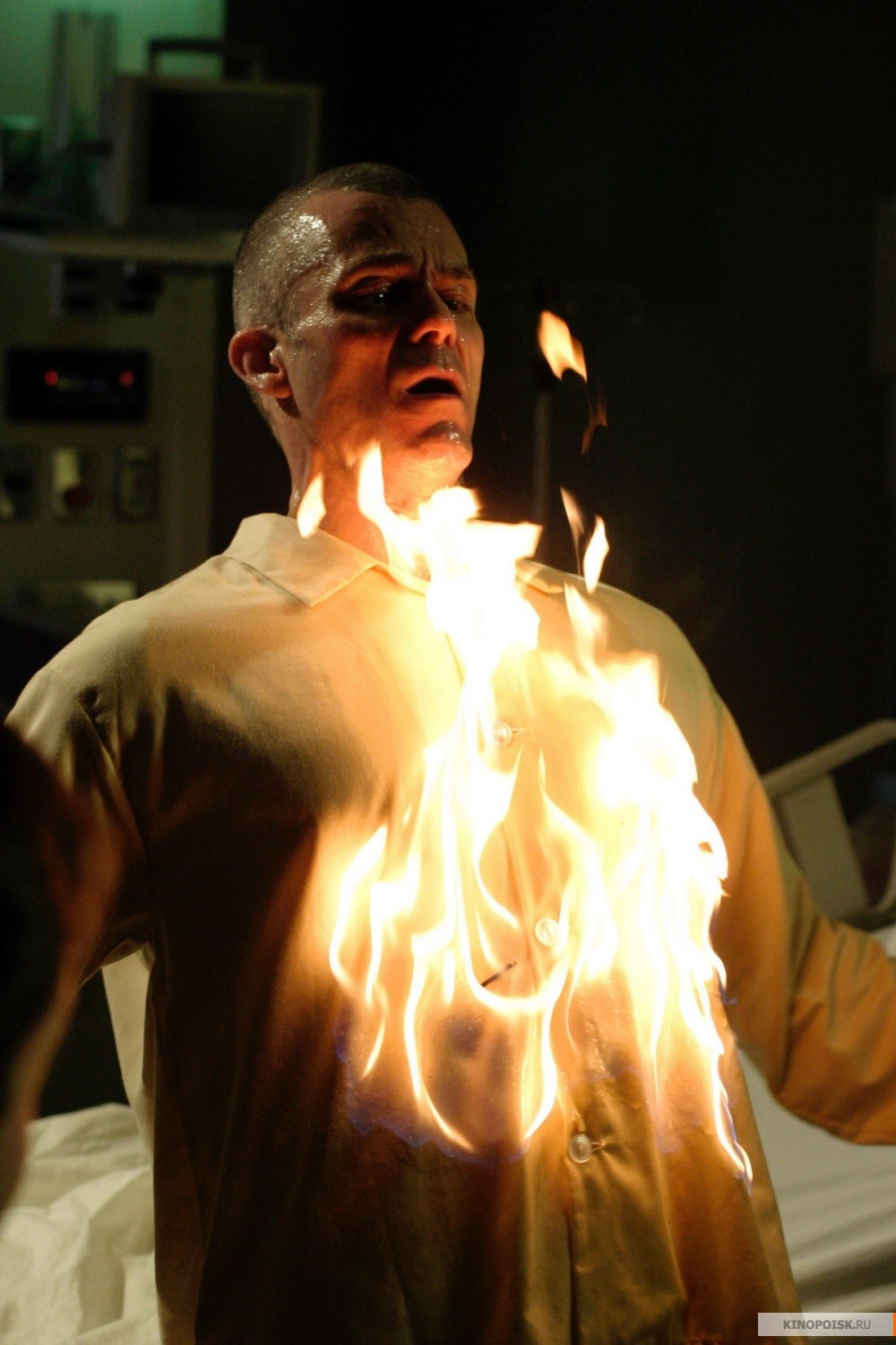 Королевский госпиталь (Kingdom Hospital) (1 сезон, 2004) смотреть онлайн бесплатно в хорошем HD 1080 качестве