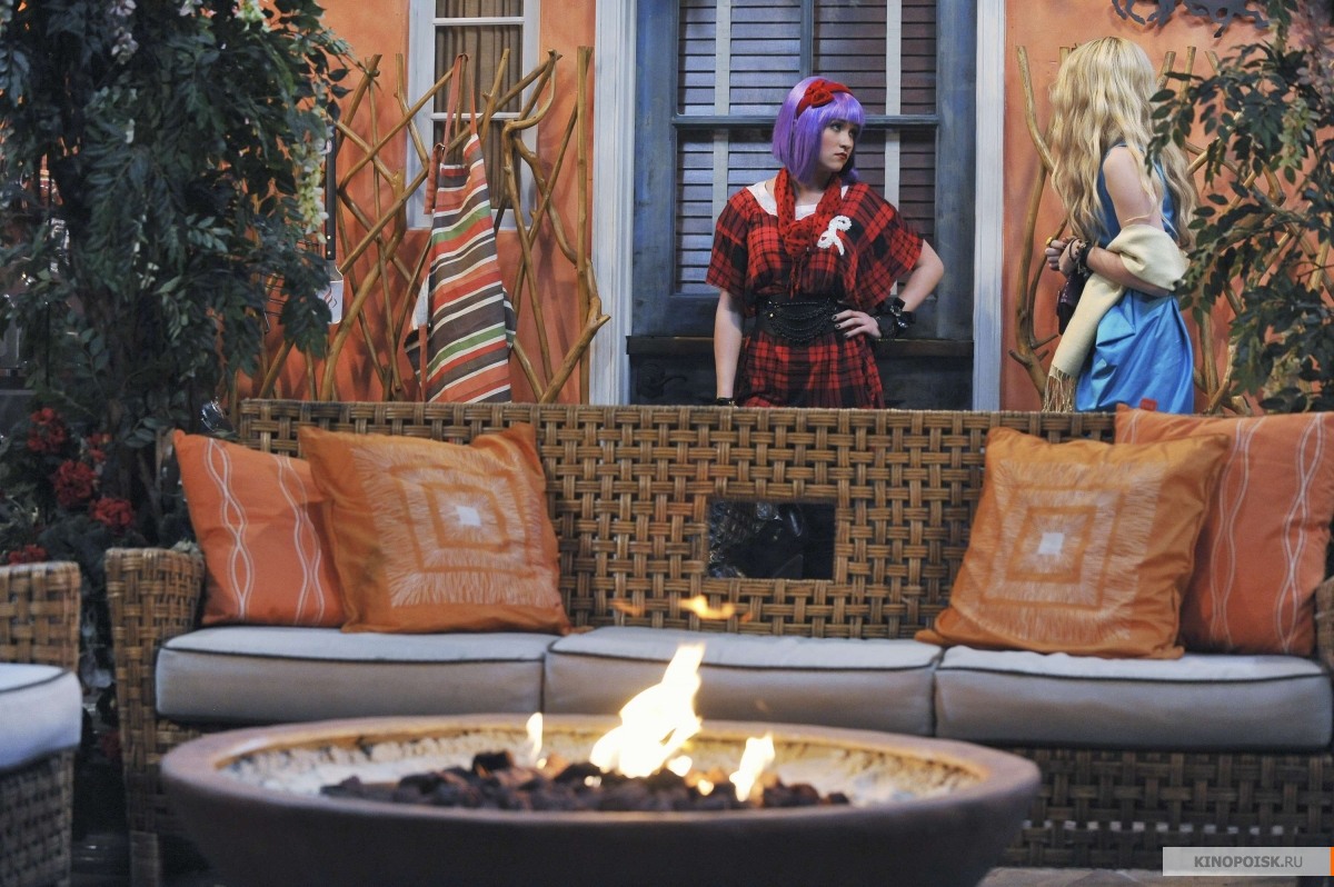 Cмотреть сериал Ханна Монтана (Hannah Montana) 2 сезон 7 серия онлайн бесплатно