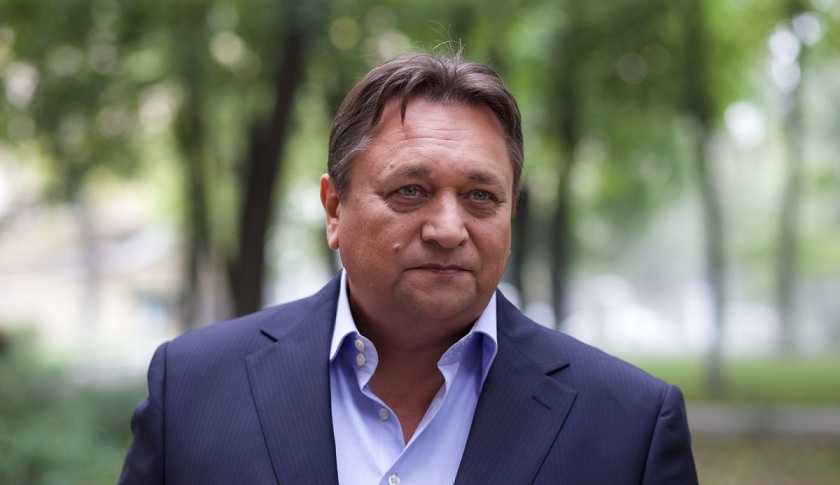 Смотреть сериал Измены (Izmeni) (2015) 1 сезон 8 серия в хорошем качестве онлайн