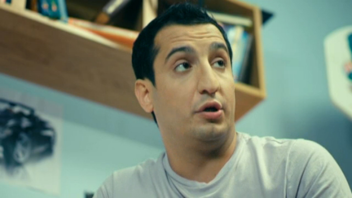 Универ. Новая общага (Univer. Novaya obschaga) (2015) 1 сезон 9 серия онлайн бесплатно в высоком качестве