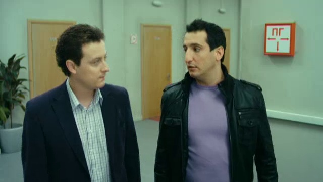 Смотреть сериал Универ. Новая общага (Univer. Novaya obschaga) 2 сезон 14 серия в отличном качестве