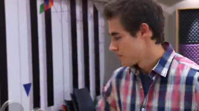 Виолетта (Violetta) 2 сезон 14 серия полная версия смотреть бесплатно