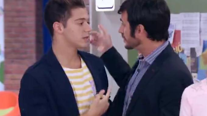 Смотреть сераил Виолетта (Violetta) (2012) 3 сезон 70 серия HD 1080, 4K