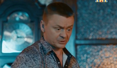 Смотреть сериал Физрук (Fizruk) 3 сезон 18 серия в хорошем качестве HD