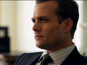 Форс-мажоры (Suits) 1 сезон 1 серия смотреть онлайн 720p или 1080p